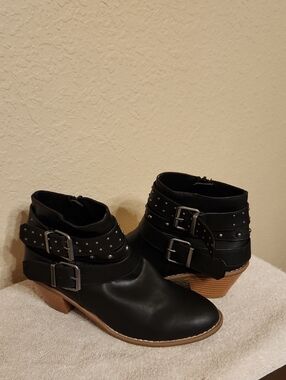Rocket Dog Black Buckled Studded Ankle Booties with Tan Heel